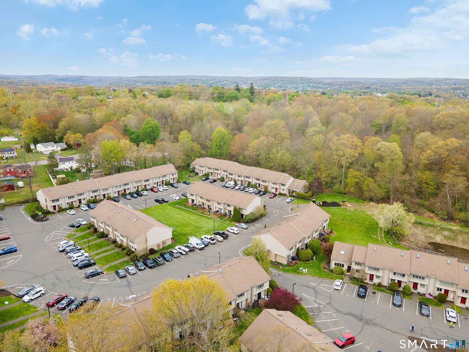 827 Oronoke Rd APT 9-2 Waterbury, CT 06708 - Thumbnail 4