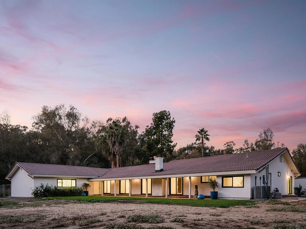 14980 Via De La Valle Del Mar, CA 92014 - Thumbnail 4