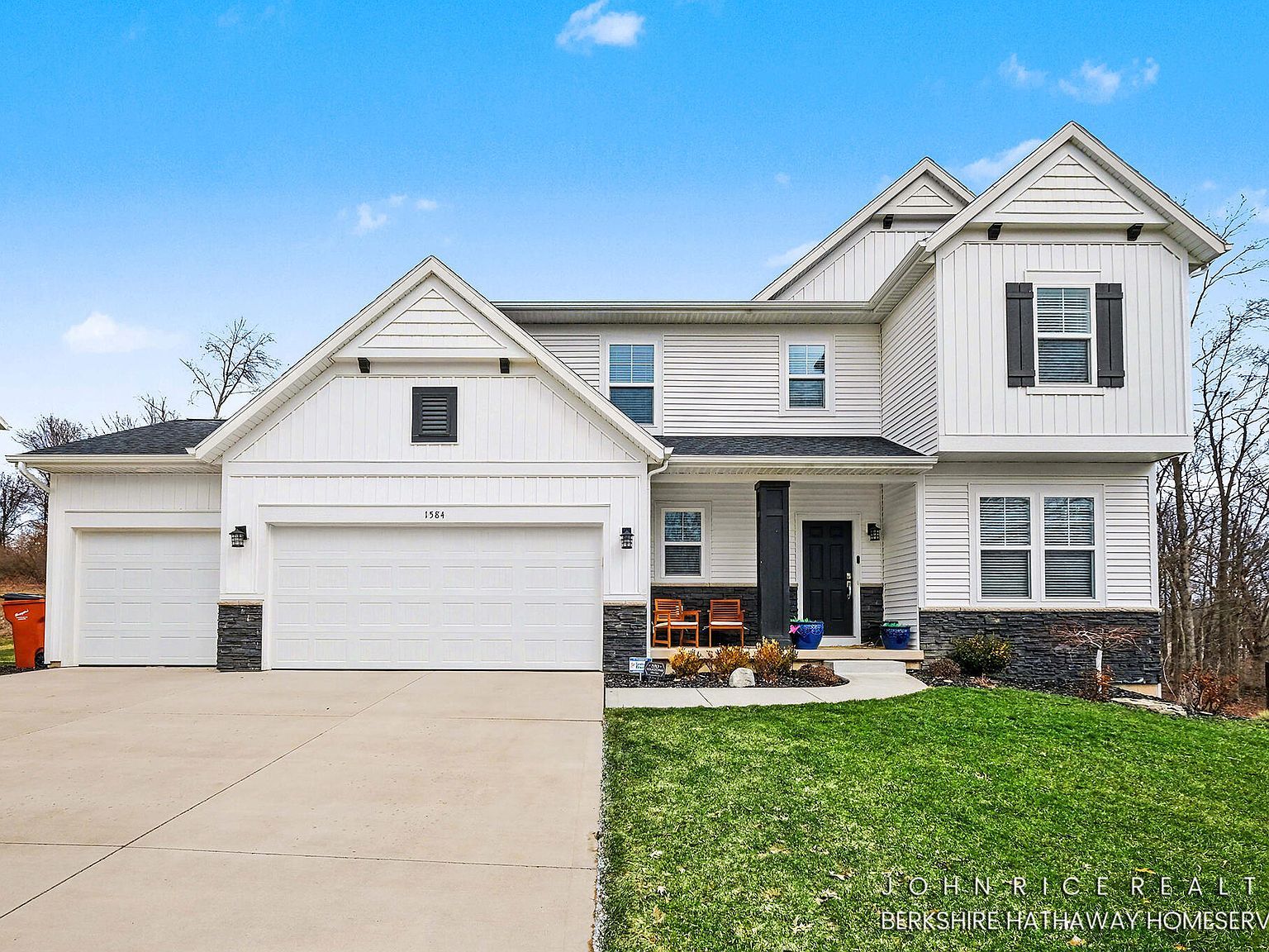 1584 Wales Dr SE Lowell, MI 49331 - Thumbnail 4