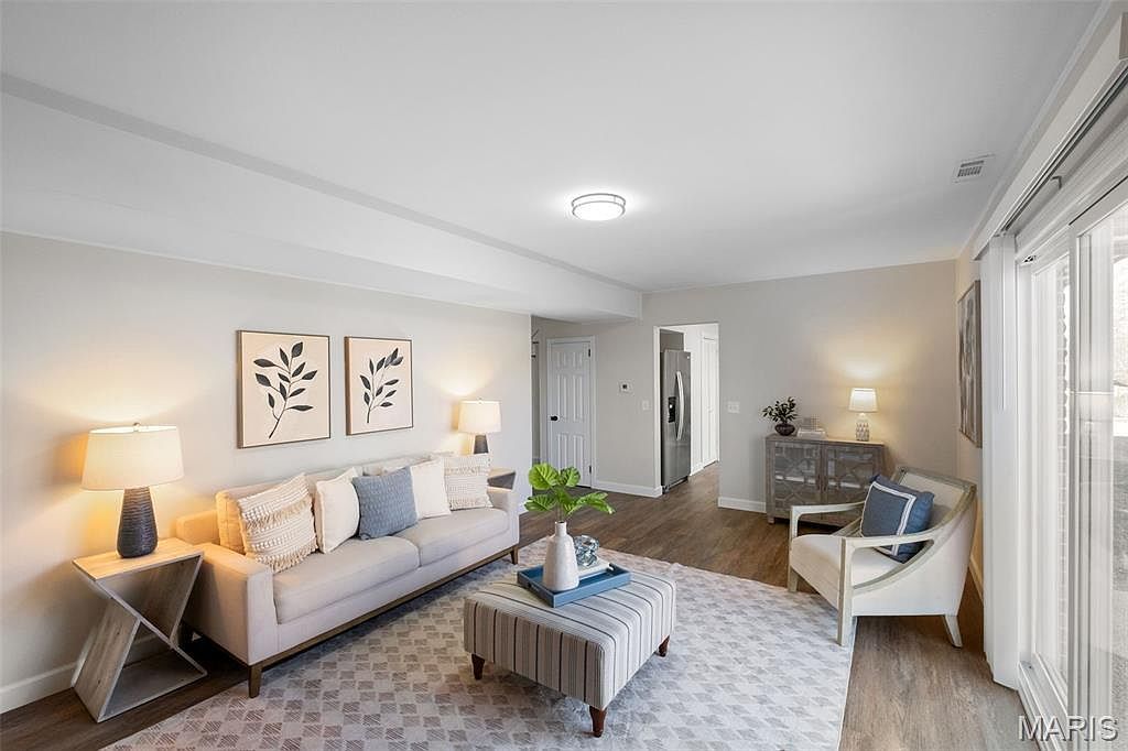 59 Sable Ct Lake Saint Louis, MO 63367 - Thumbnail 4