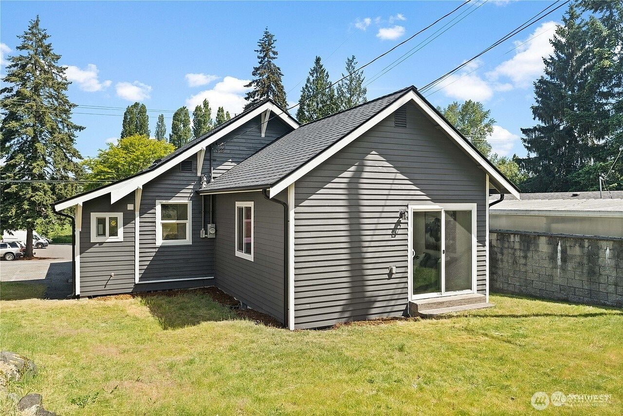 1021 SW 130th St Burien, WA 98146 - Thumbnail 4