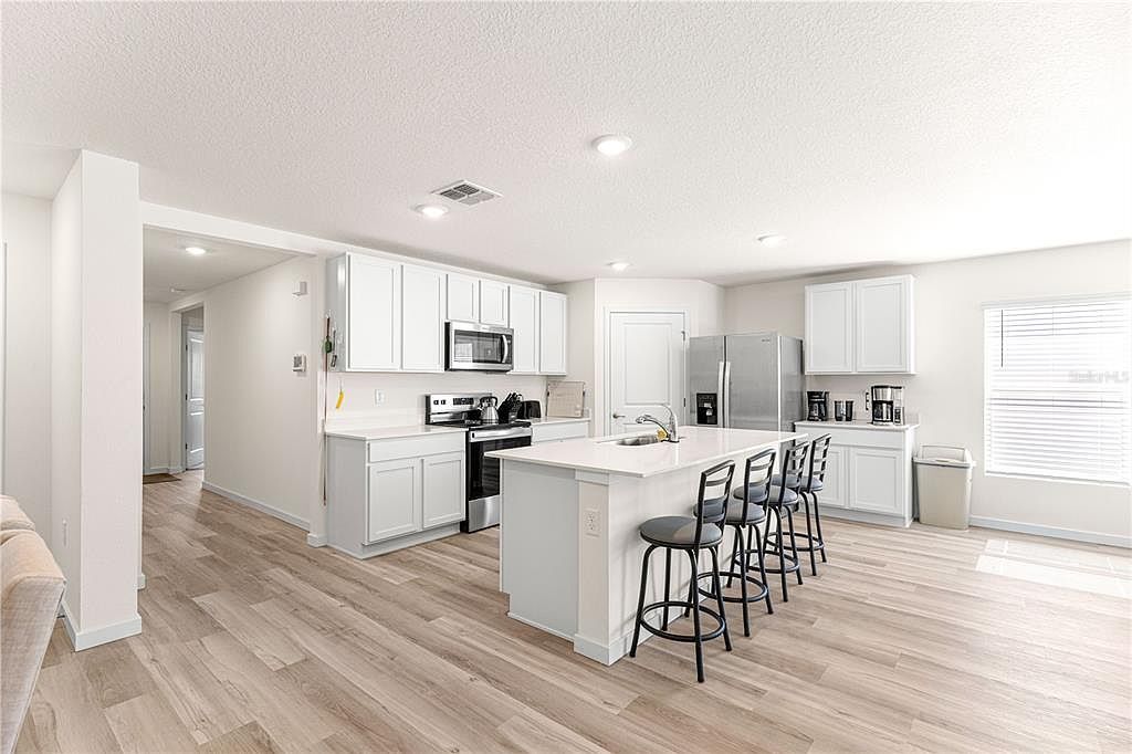 8729 Triumph Cir Wildwood, FL 34785 - Thumbnail 4