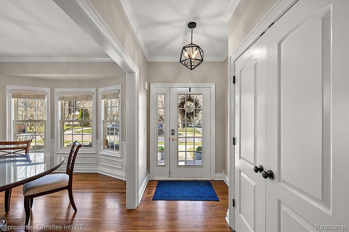 1996 Haynes Ave Birmingham, MI 48009 - Thumbnail 4