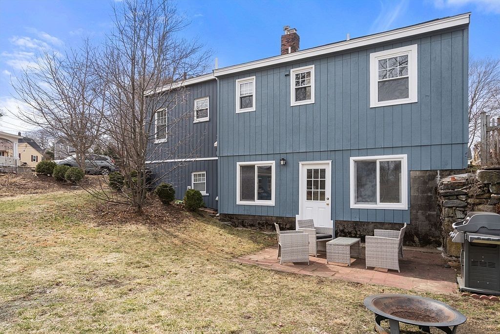 2 Bancroft St Maynard, MA 01754 - Thumbnail 4