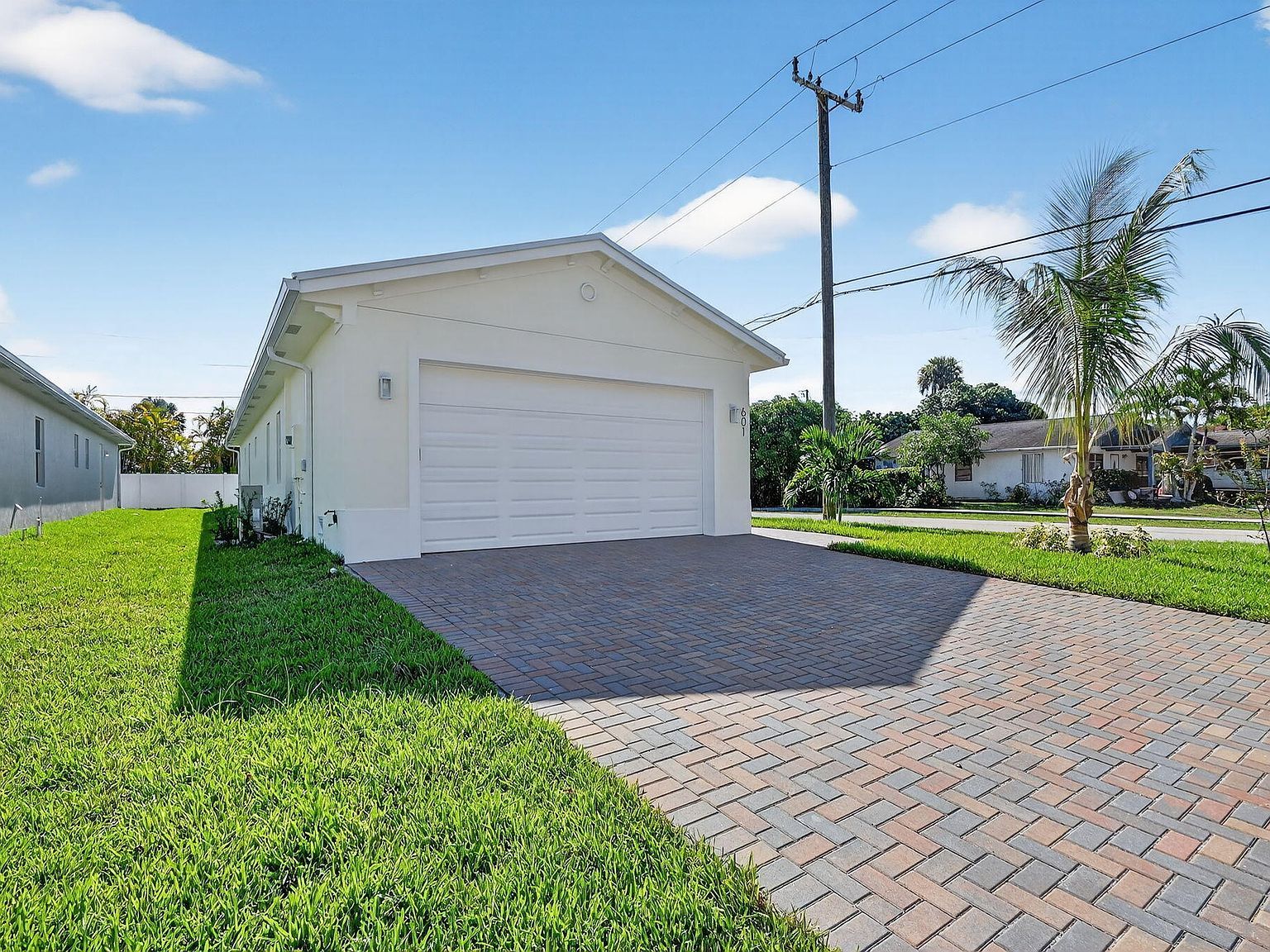 601 N Loxahatchee Dr Jupiter, FL 33458 - Thumbnail 4