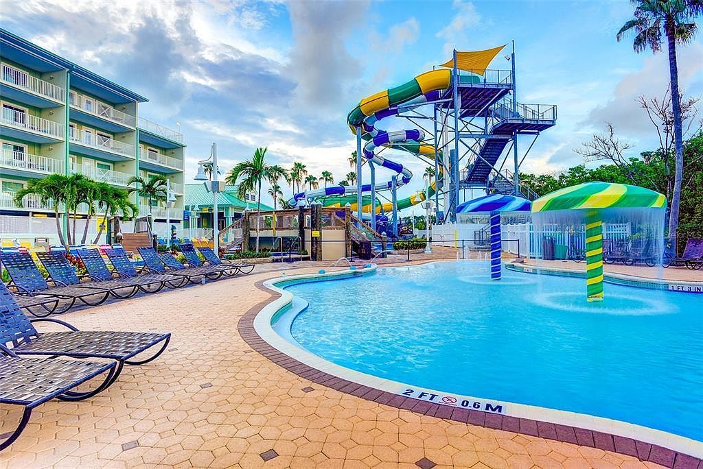 399 2nd St Unit 216 Indian Rocks Beach, FL 33785 - Thumbnail 4