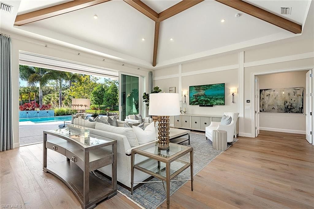 16715 Enclave Cir Naples, FL 34110 - Thumbnail 4