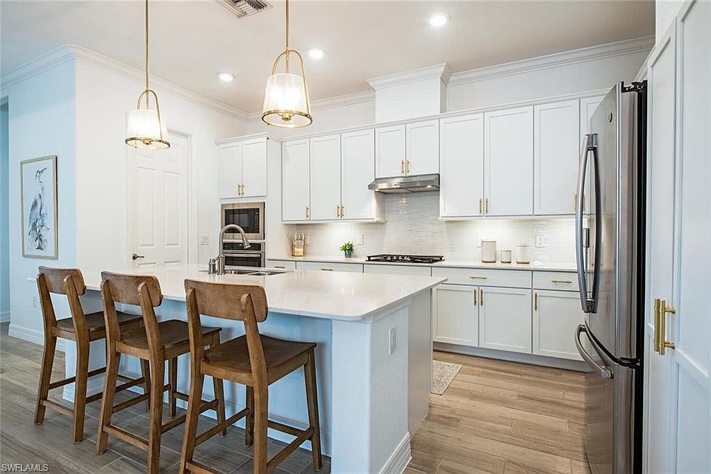 1858 Mustique St Naples, FL 34120 - Thumbnail 4