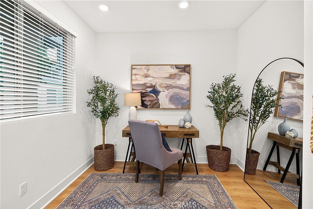 1682 W Lexington Ln San Pedro, CA 90732 - Thumbnail 4