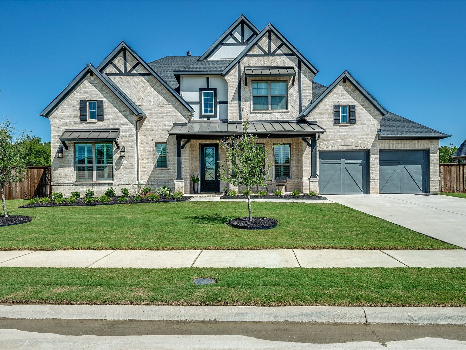 1810 Rockwood Ln Mansfield, TX 76063 - Thumbnail 4