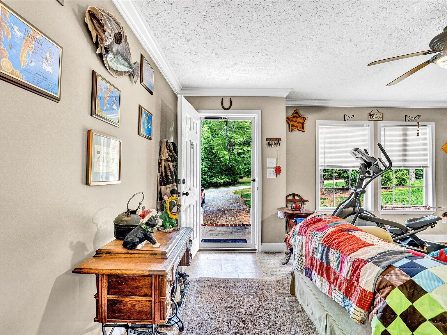 1060 Marble Creek Ct Lynch Station, VA 24571 - Thumbnail 4