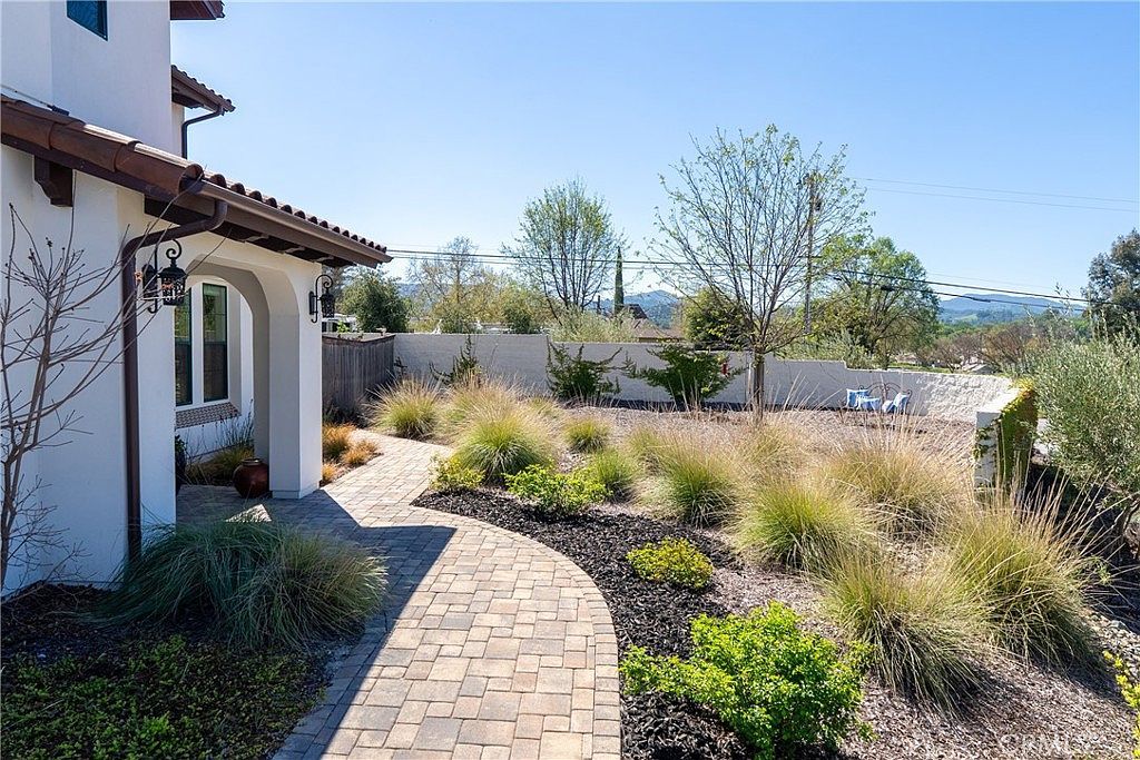 9300 Via Castillo Atascadero, CA 93422 - Thumbnail 4