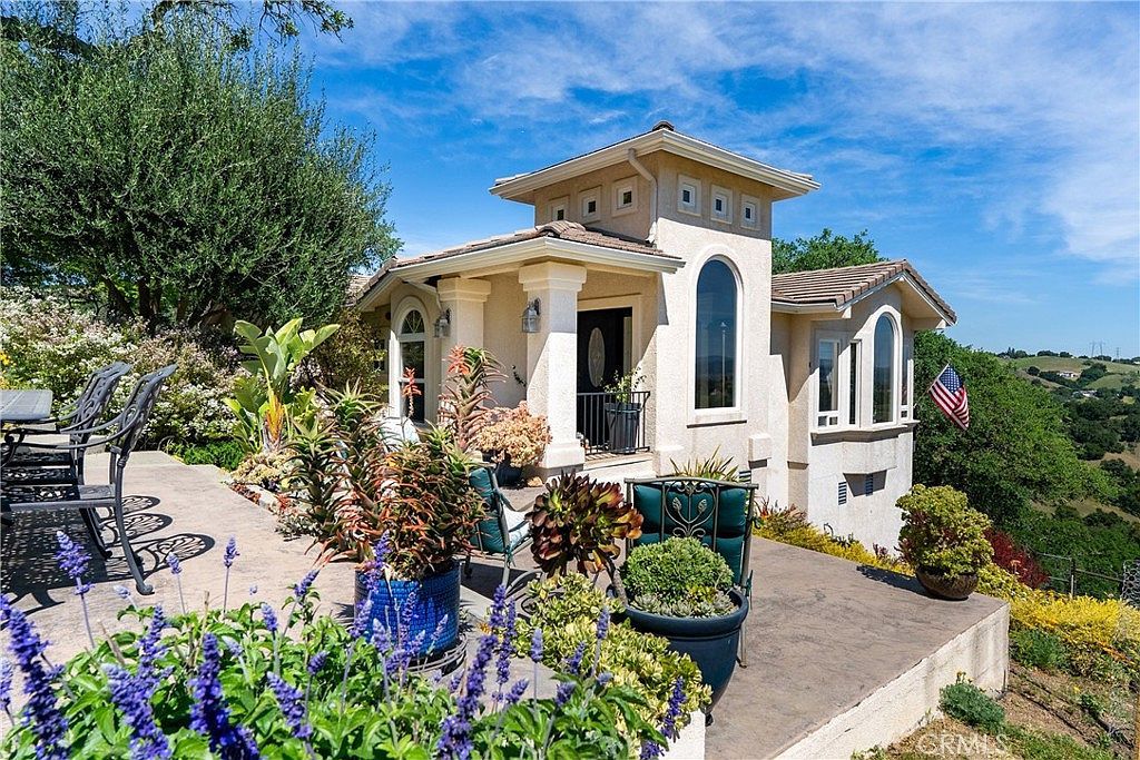 14600 El Monte Rd Atascadero, CA 93422 - Thumbnail 4