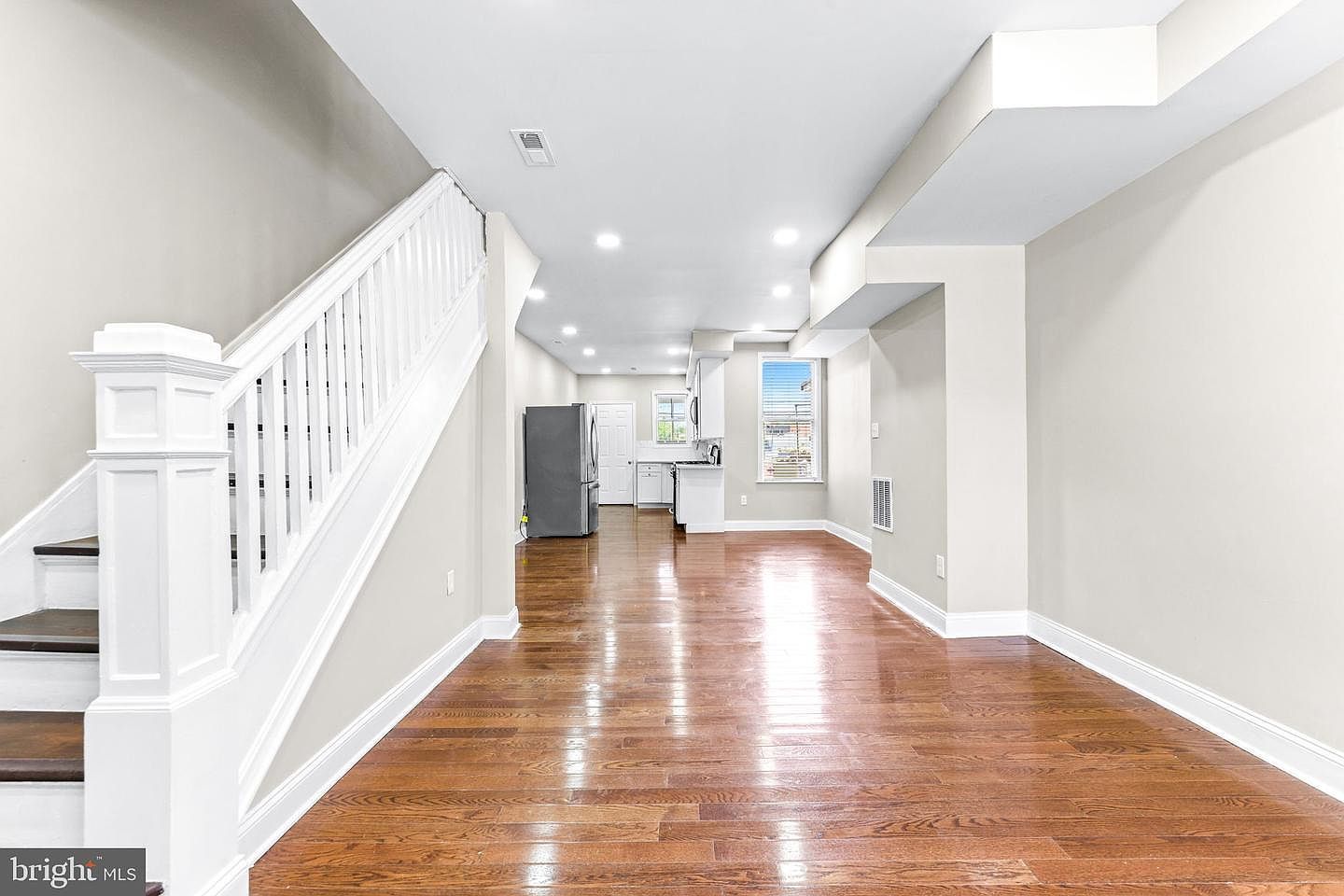 472 S Bentalou St Baltimore, MD 21223 - Thumbnail 4