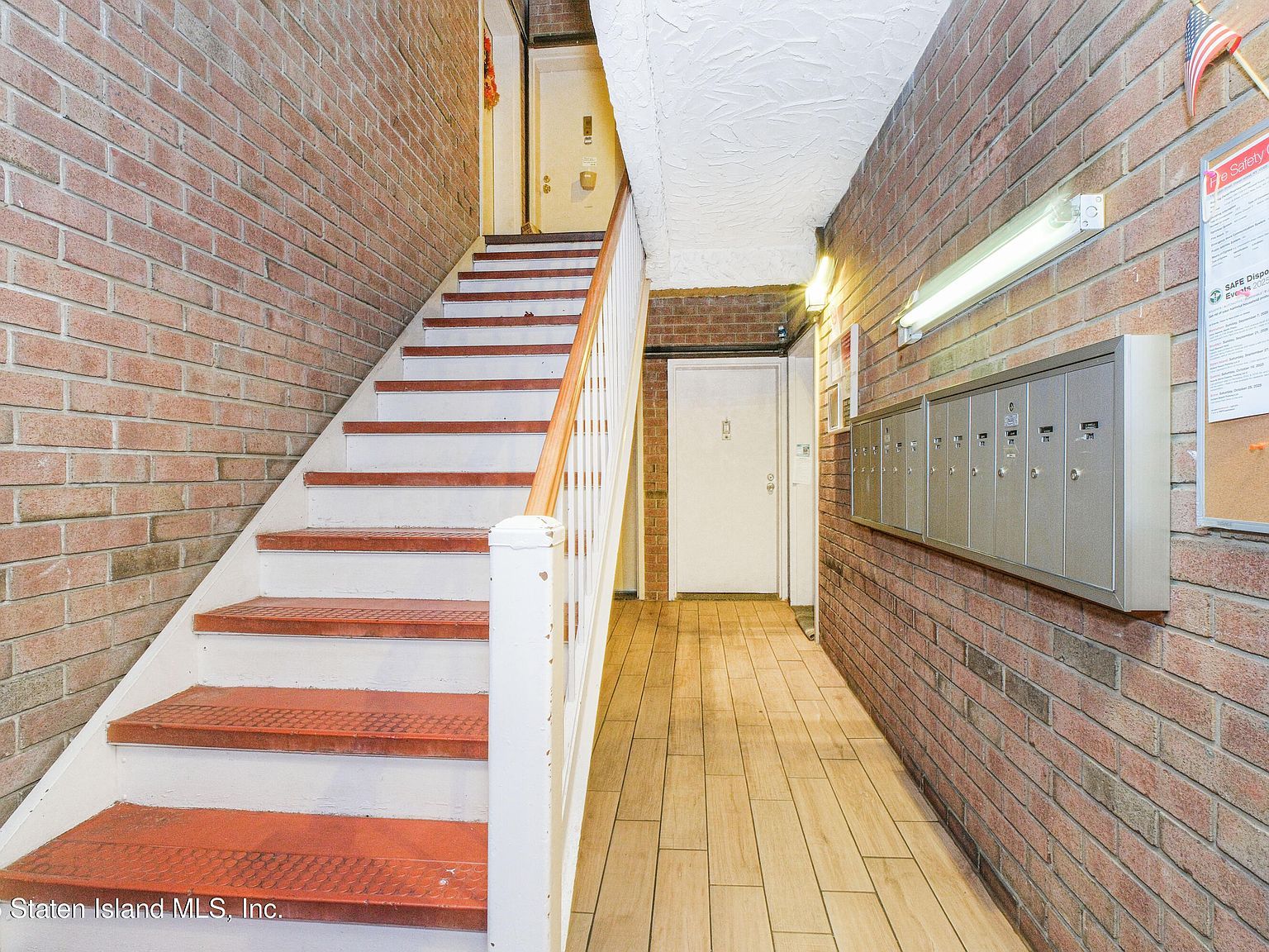 150 Colton St APT 1C Staten Island, NY 10305 - Thumbnail 4