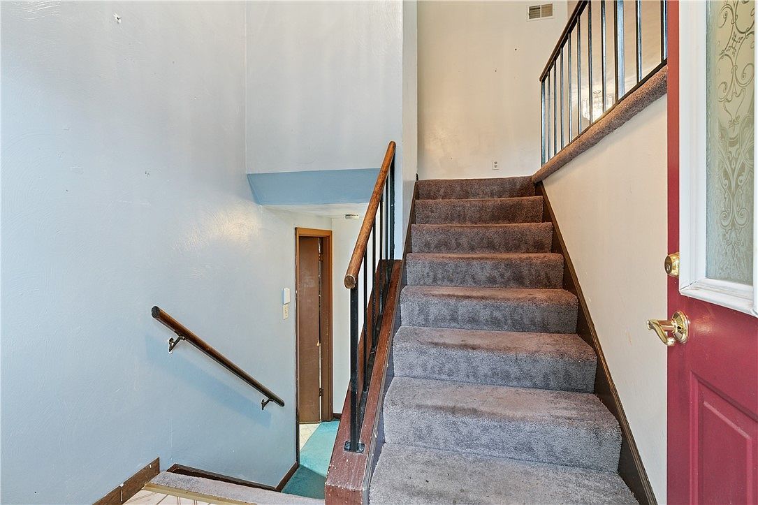 1302 Rankin Rd White Oak, PA 15131 - Thumbnail 4