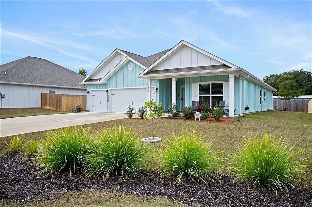 1397 Holland St Gulf Shores, AL 36542 - Thumbnail 4