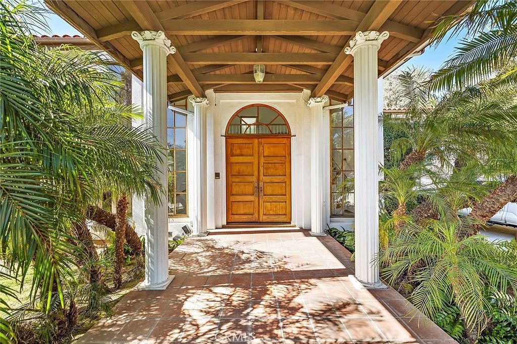 1747 N Acacia Ave Fullerton, CA 92831 - Thumbnail 4