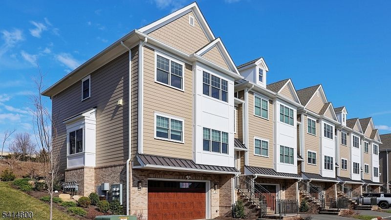 8 Mikula Way Florham Park, NJ 07932 - Thumbnail 4