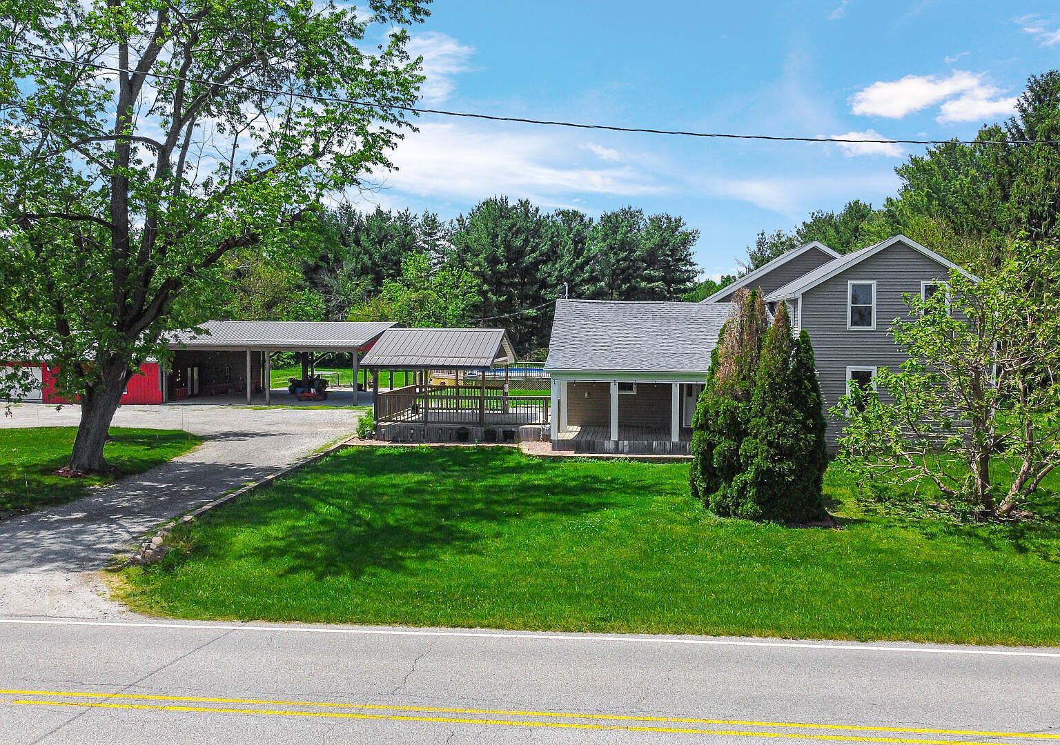 838 N 200 W Valparaiso, IN 46385 - Thumbnail 4