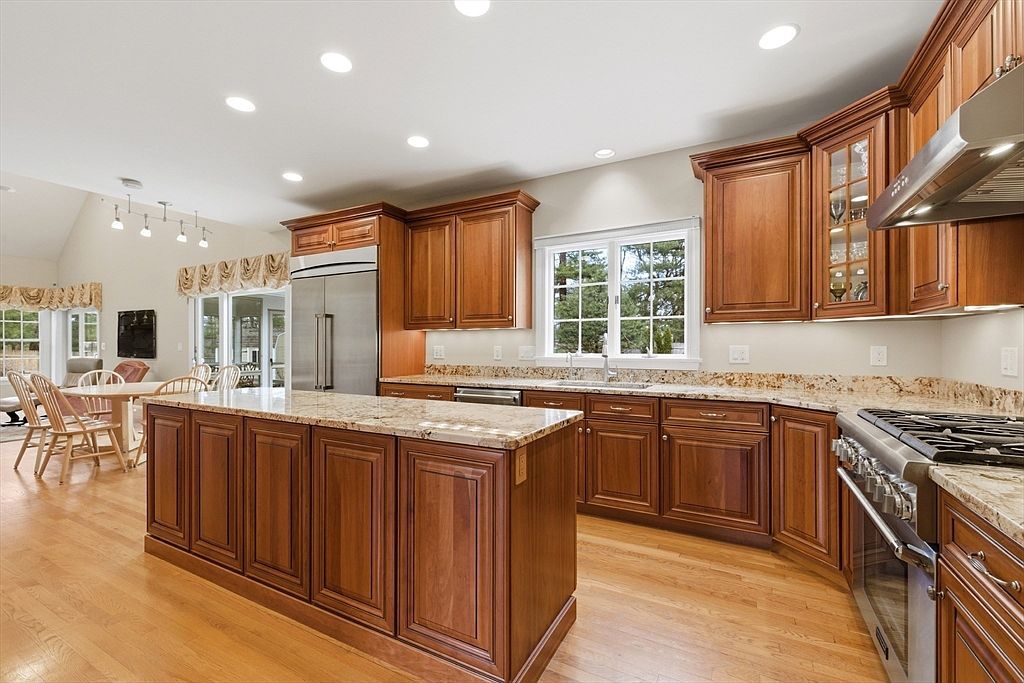 3 McKeever Dr Lexington, MA 02420 - Thumbnail 4