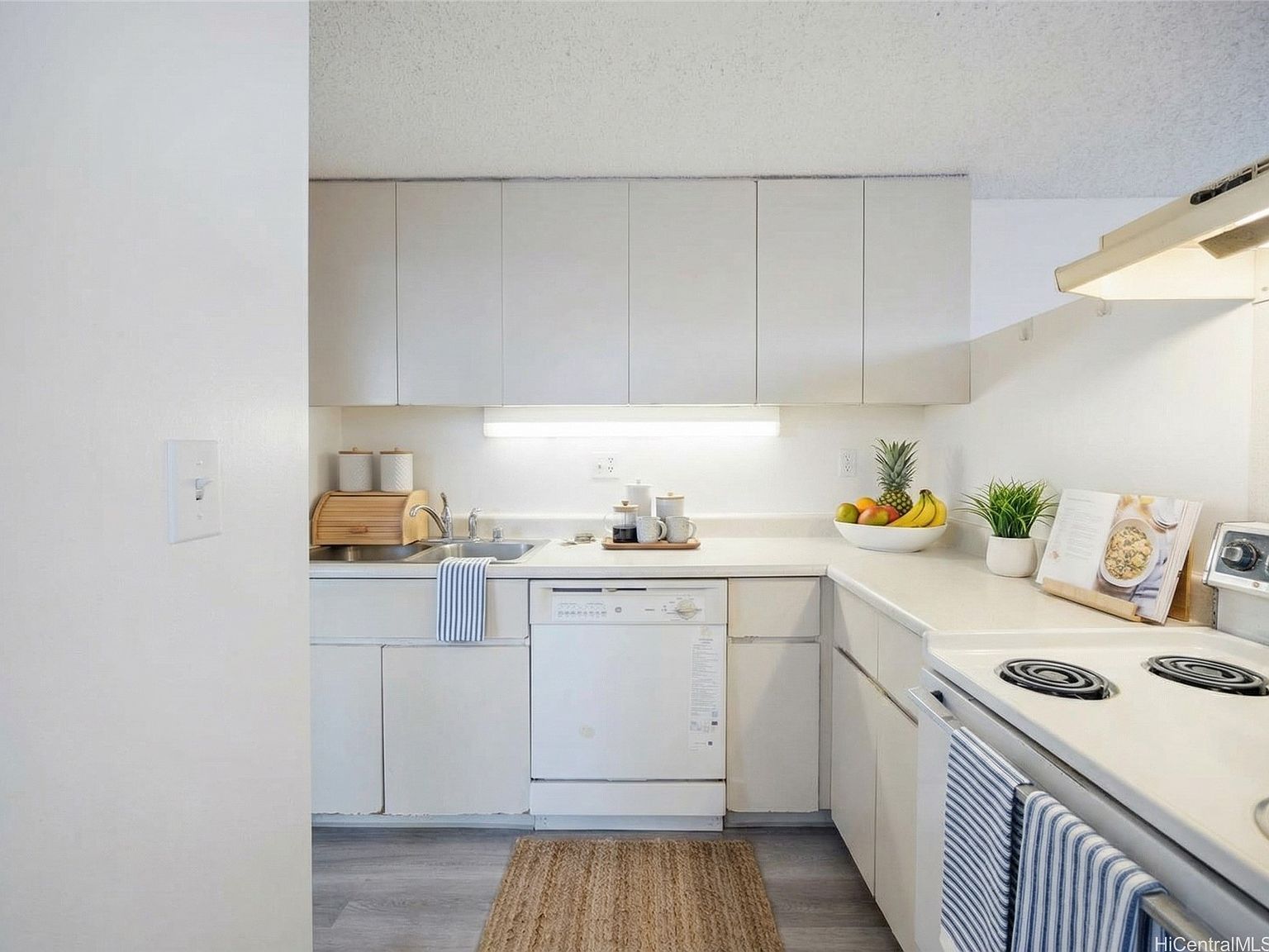 1060 Kamehameha Hwy APT 3302B Pearl City, HI 96782 - Thumbnail 4