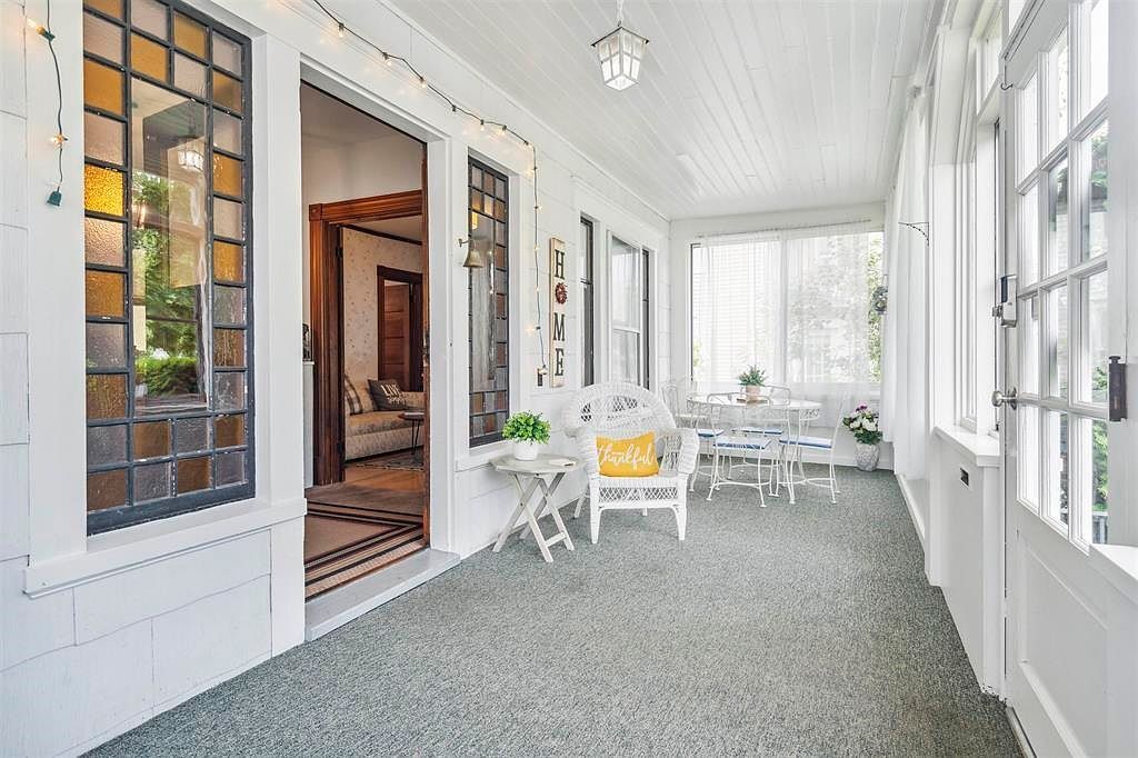 73 Gilford Ave Laconia, NH 03246 - Thumbnail 4