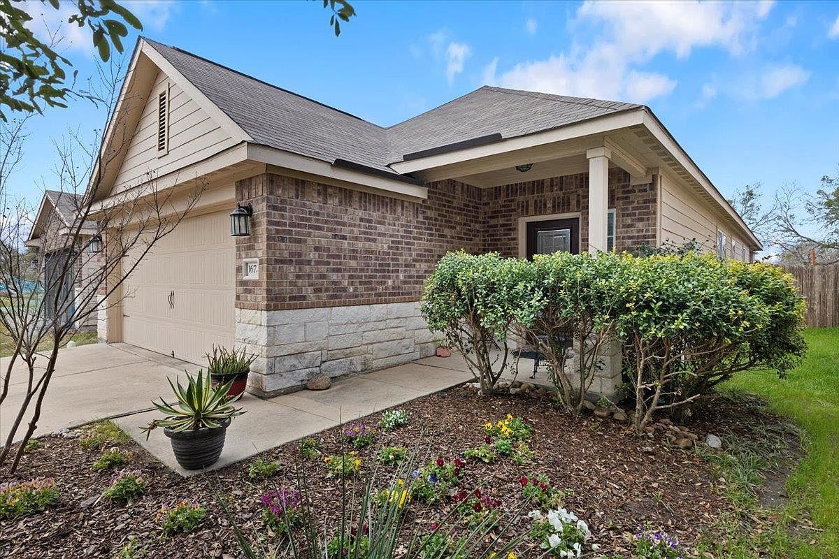 1672 Treeta Trl Kyle, TX 78640 - Thumbnail 4