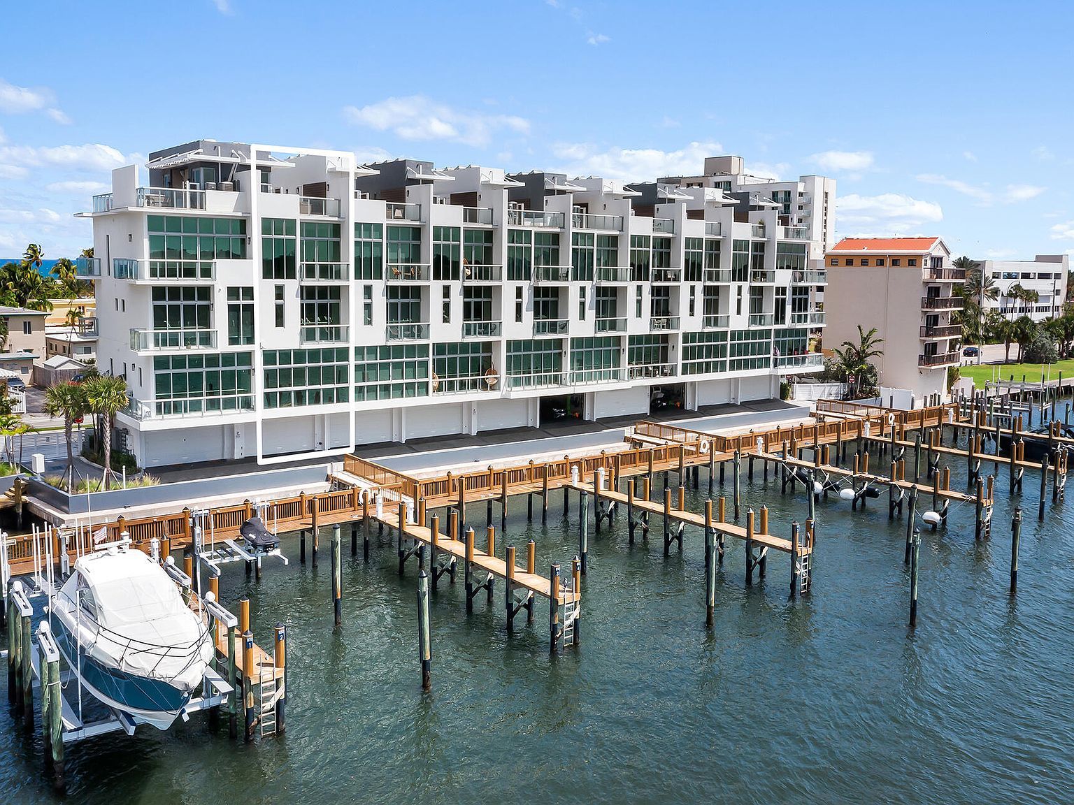 2880 N Ocean Dr Hollywood, FL 33019 - Thumbnail 4