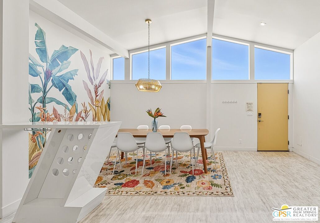 547 N Sunrise Way Palm Springs, CA 92262 - Thumbnail 4