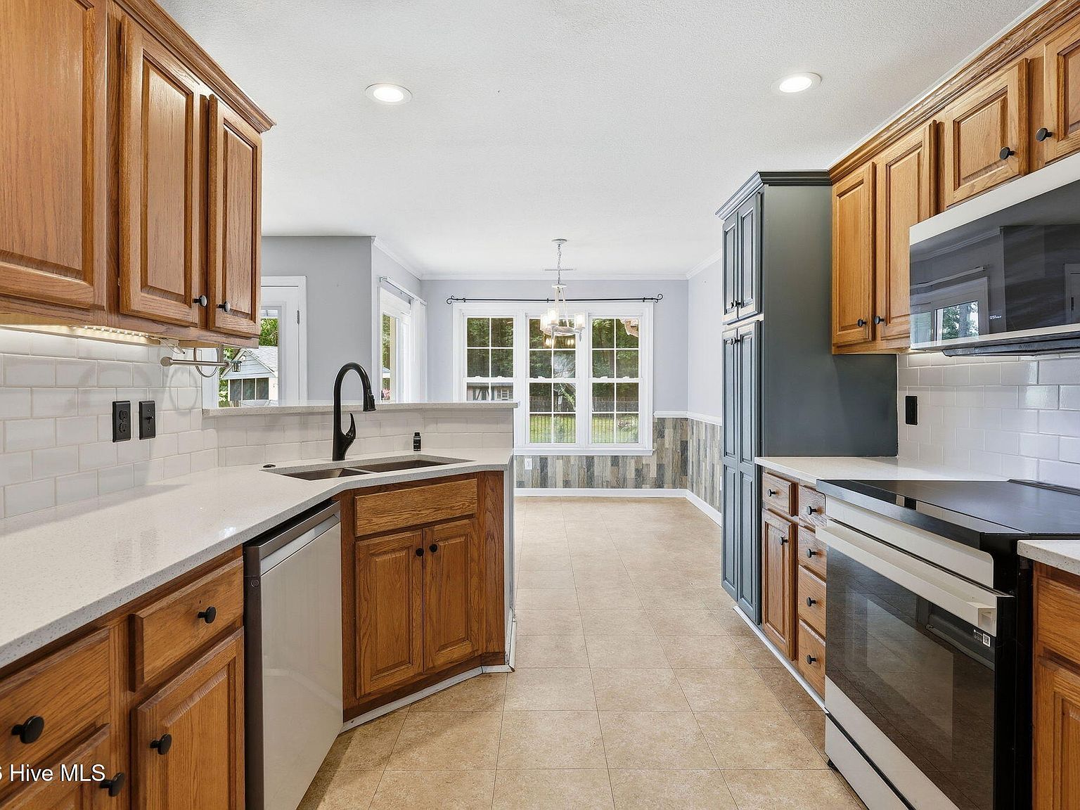 110 Maddrey Dr Camden, NC 27921 - Thumbnail 4