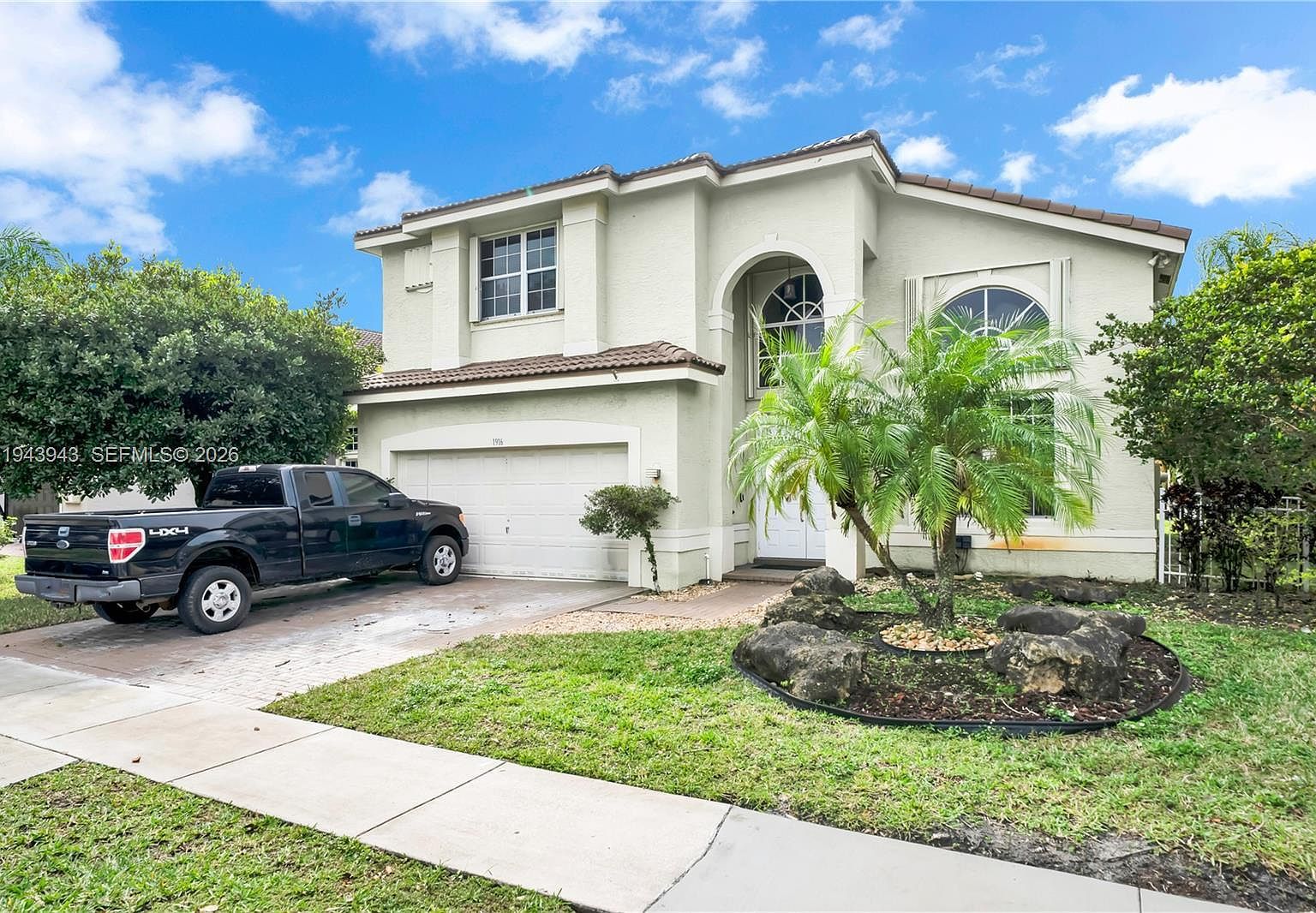 1916 SW 163rd Ave Miramar, FL 33027 - Thumbnail 4