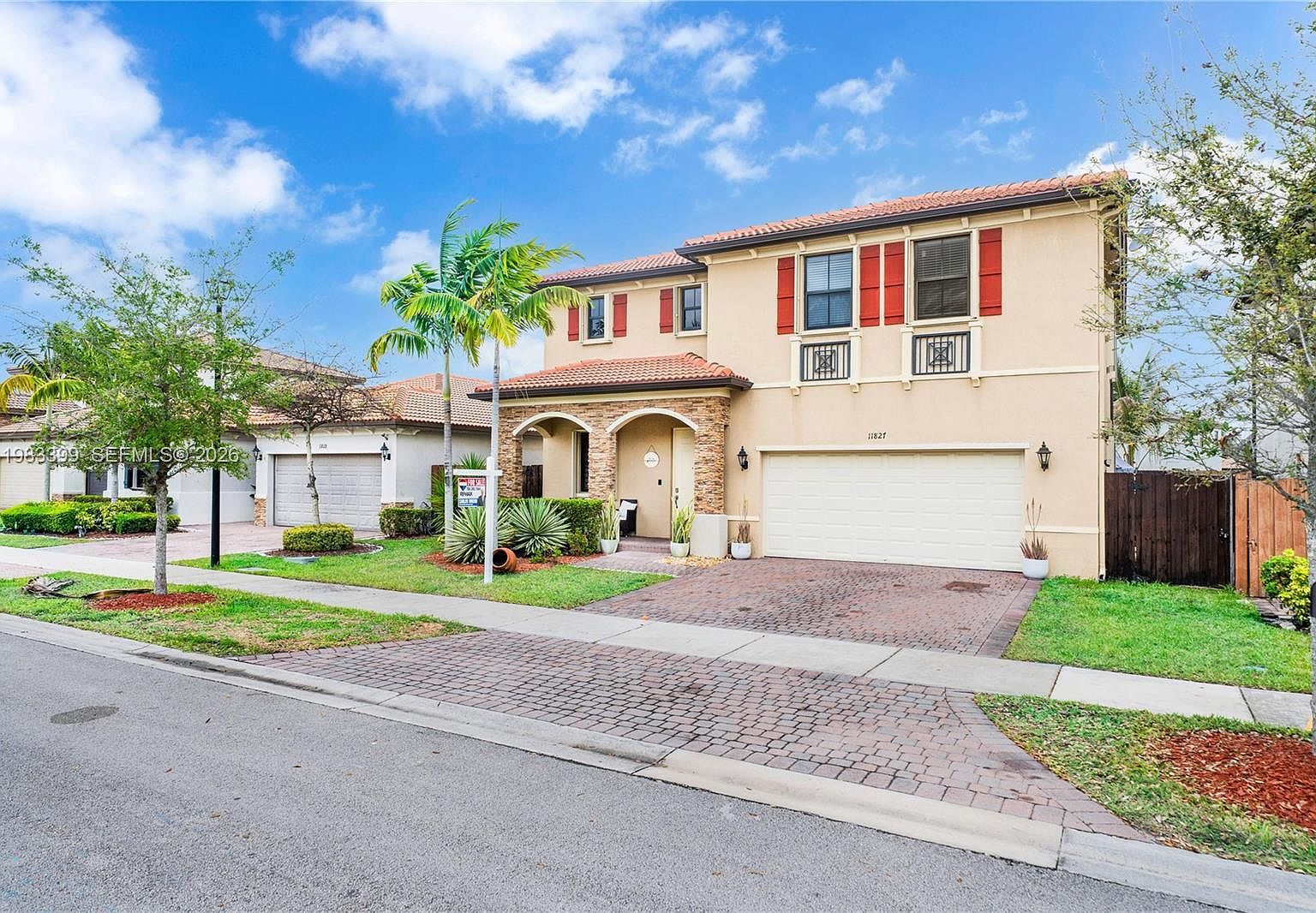 11827 SW 242nd Ter Homestead, FL 33032 - Thumbnail 4