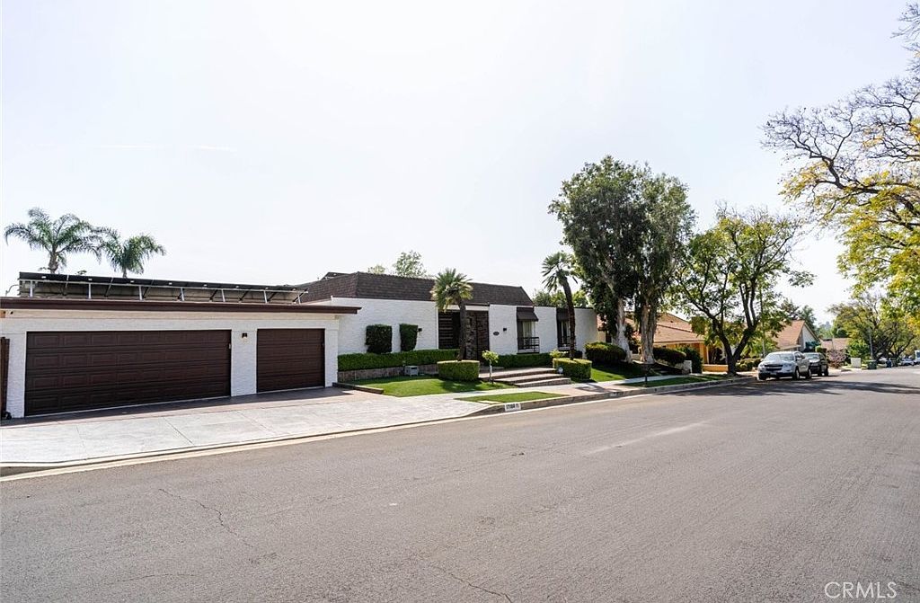 17180 Ballinger St Northridge, CA 91325 - Thumbnail 4