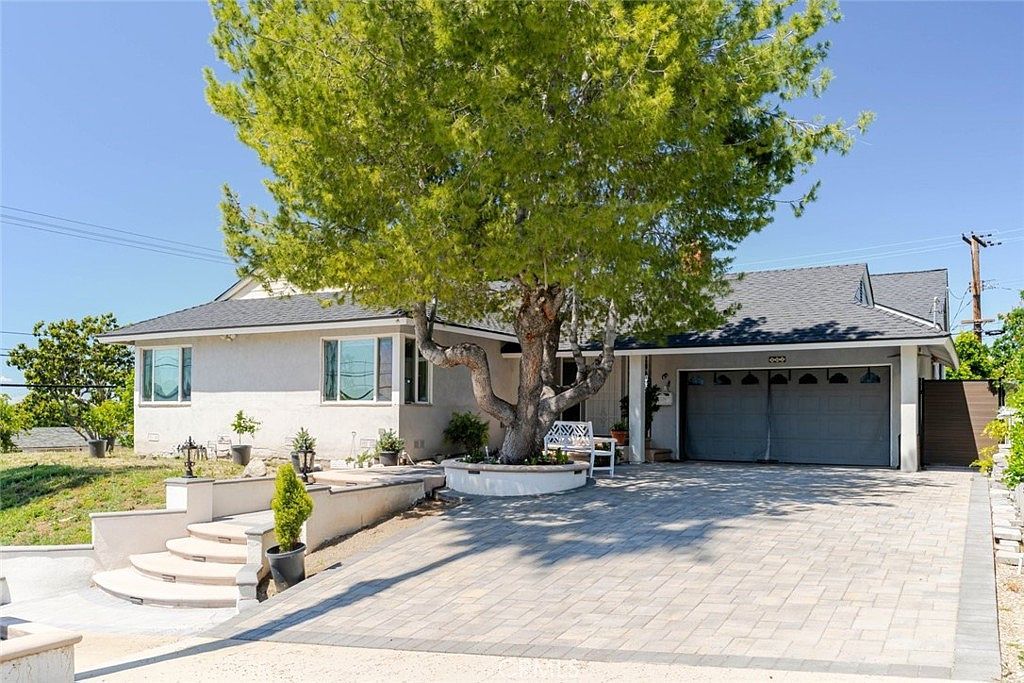 801 Stephen Rd Burbank, CA 91504 - Thumbnail 4