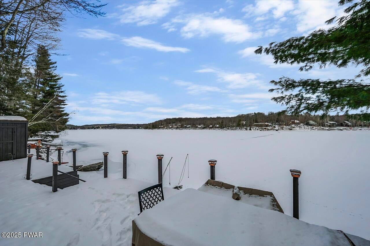 7 Woodpoint Ct Lake Ariel, PA 18436 - Thumbnail 4