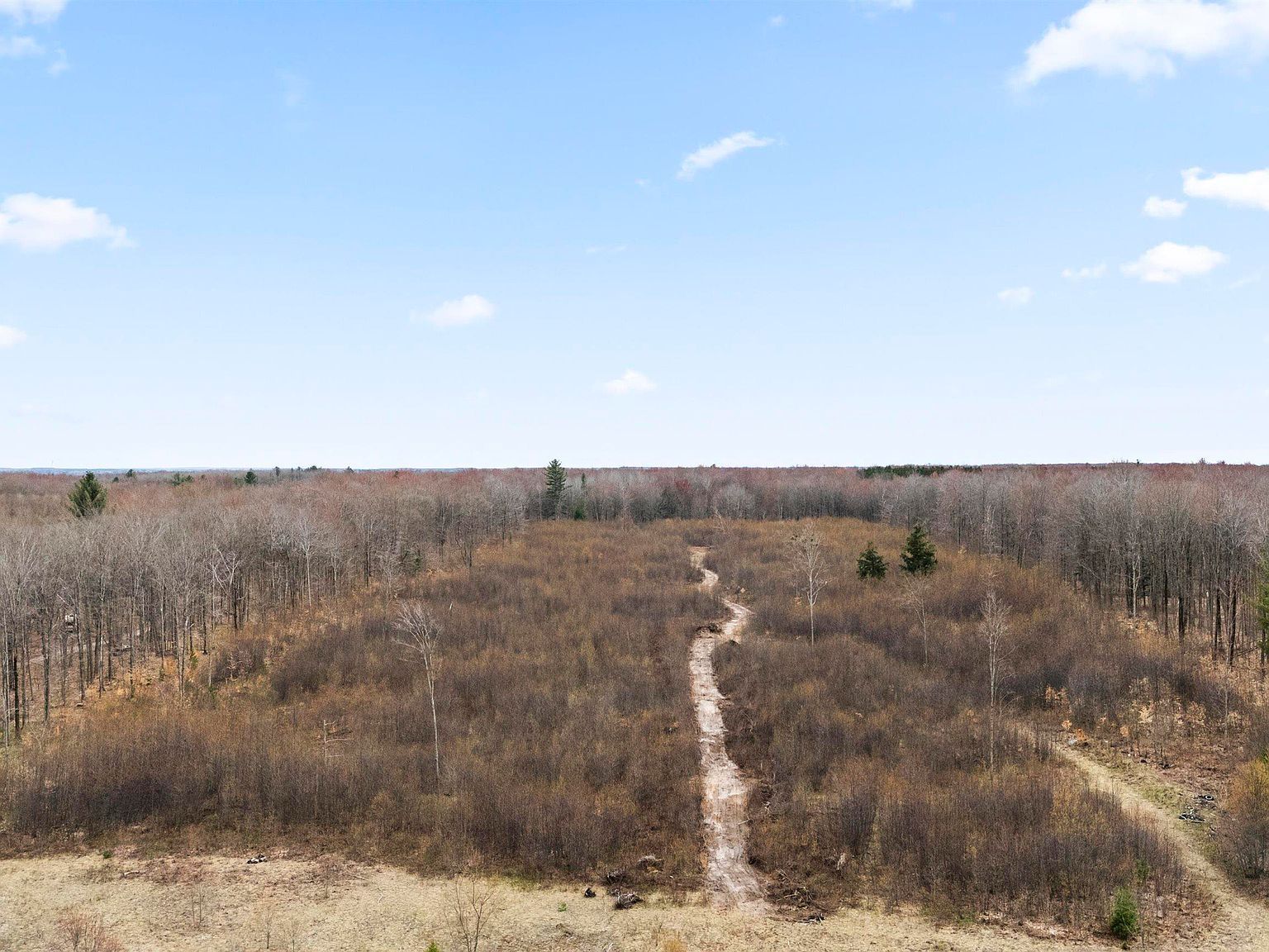 PARCEL E 32nd Rd #D Cadillac, MI 49601 - Thumbnail 4