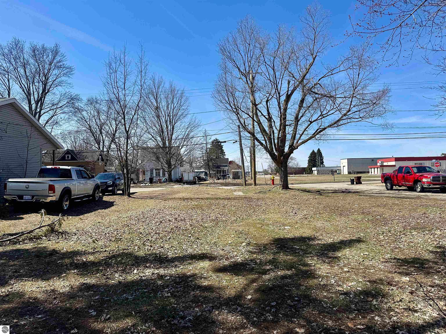 924 Farrar St Cadillac, MI 49601 - Thumbnail 4