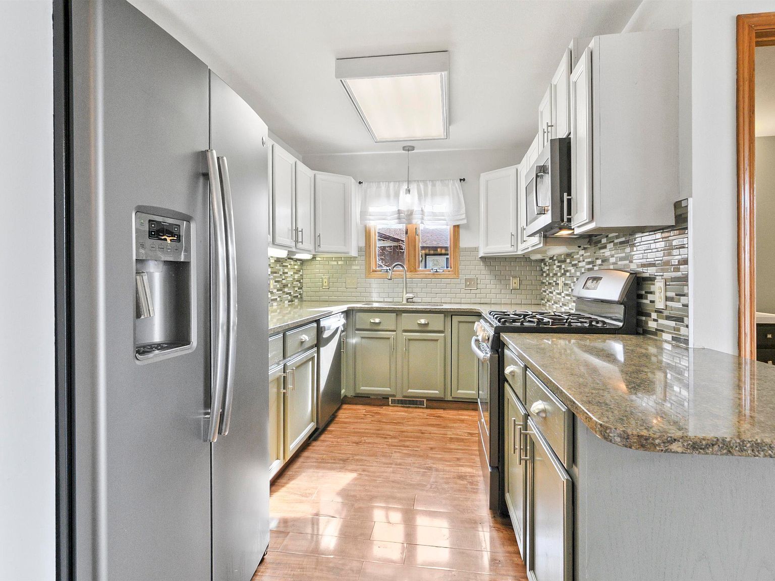 221 Wildwood Dr Cadillac, MI 49601 - Thumbnail 4