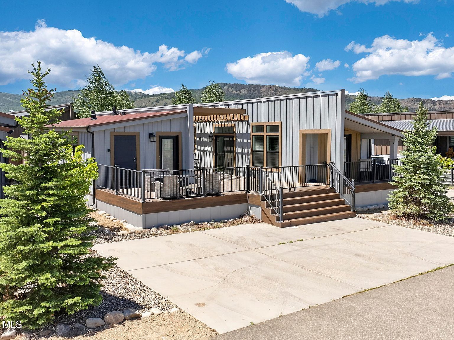 1051 Summit Trl #V22 Granby, CO 80446 - Thumbnail 4