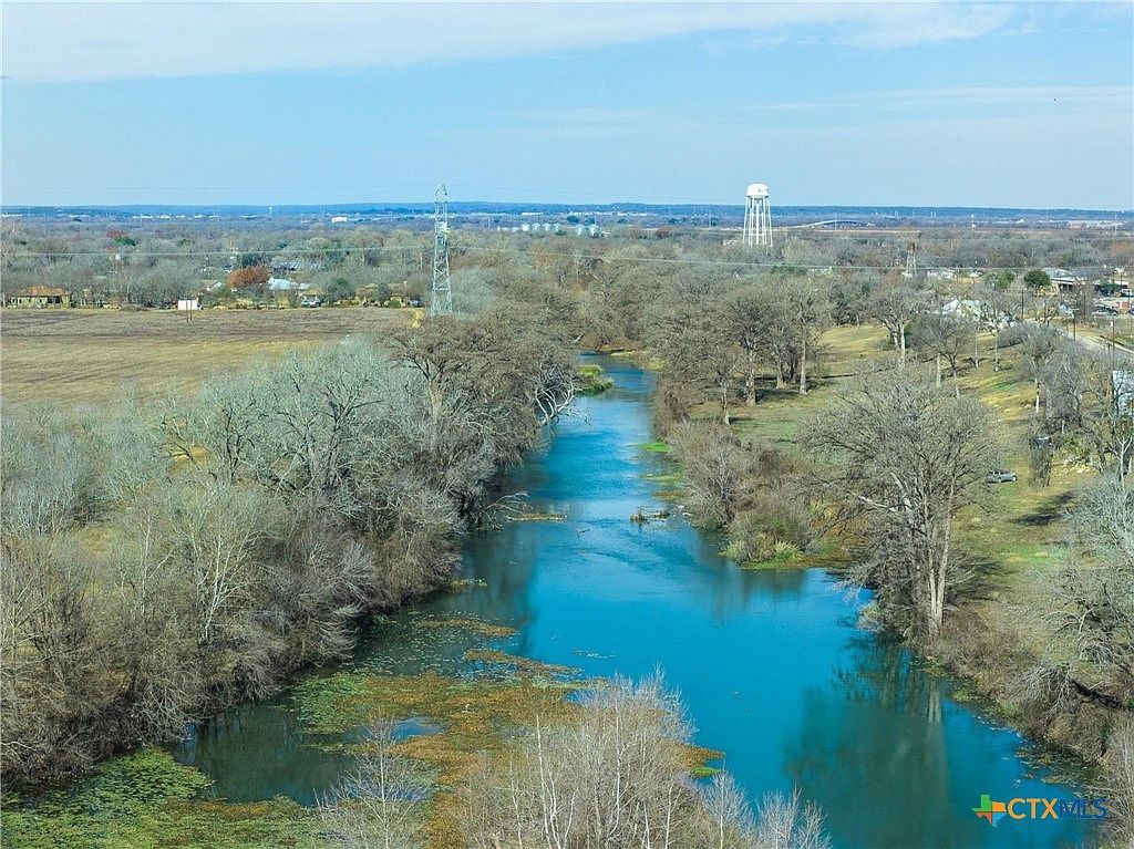 620 NW River Rd Martindale, TX 78655 - Thumbnail 4