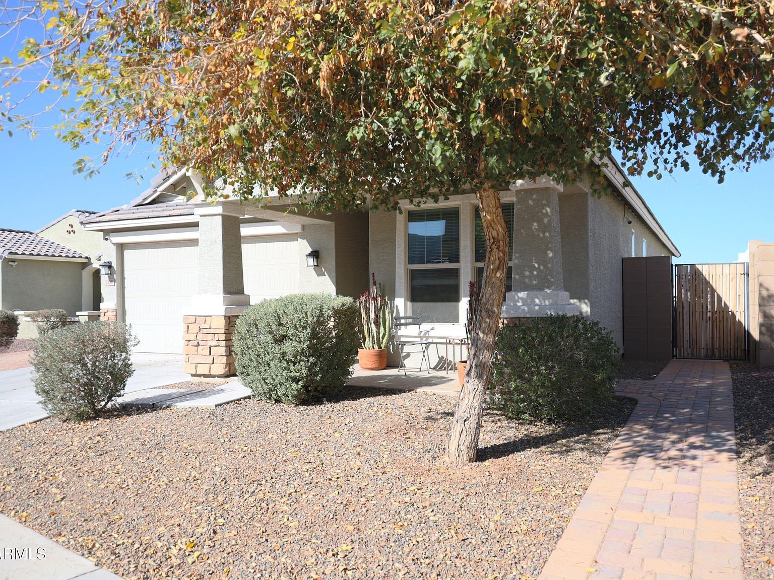 2318 E Harwell Rd Phoenix, AZ 85042 - Thumbnail 4