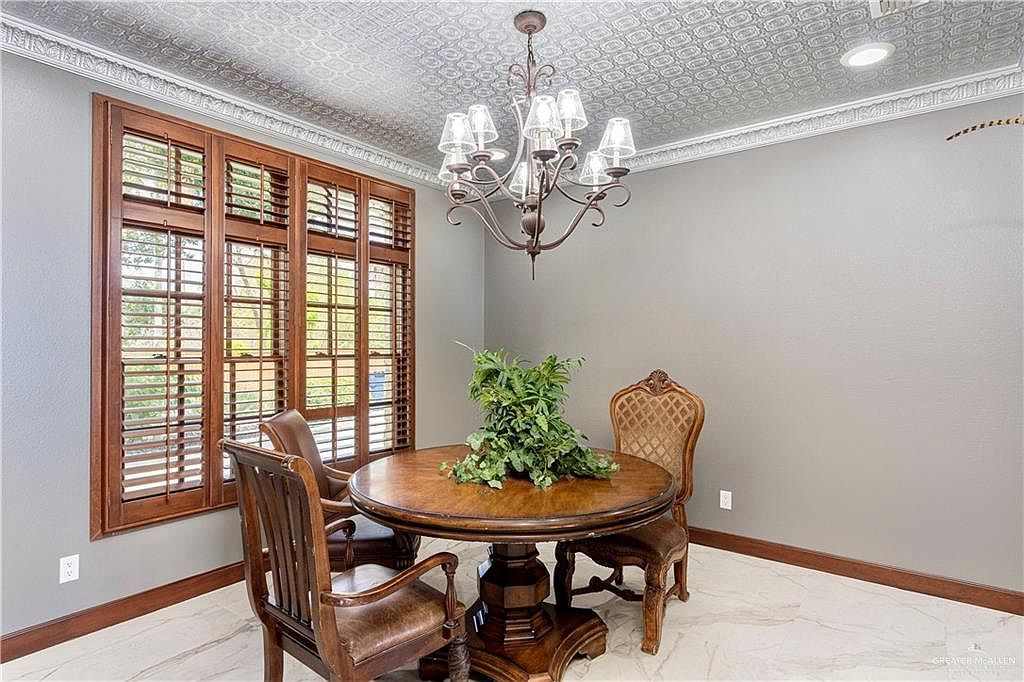 1013 Harbor Ln La Joya, TX 78560 - Thumbnail 4