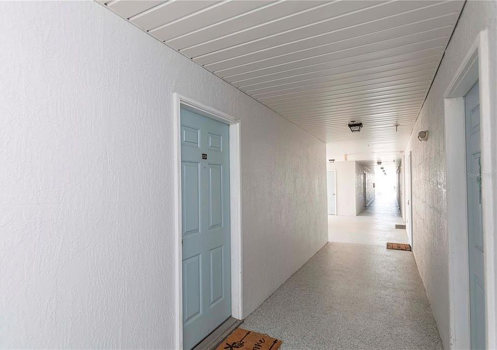 5727 Biscayne Ct APT 209 New Port Richey, FL 34652 - Thumbnail 4