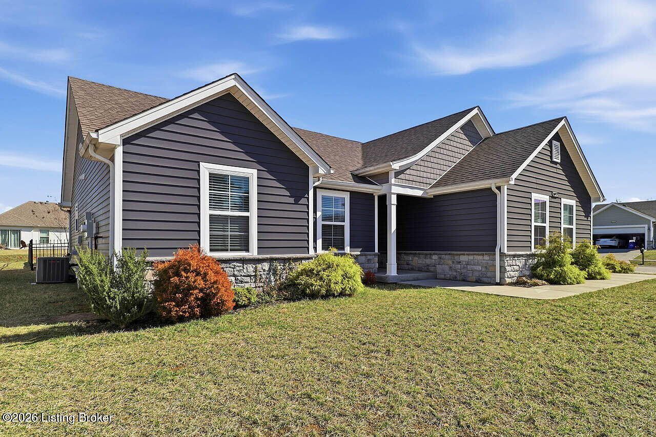 10917 Hidden Trail Ct Louisville, KY 40229 - Thumbnail 4