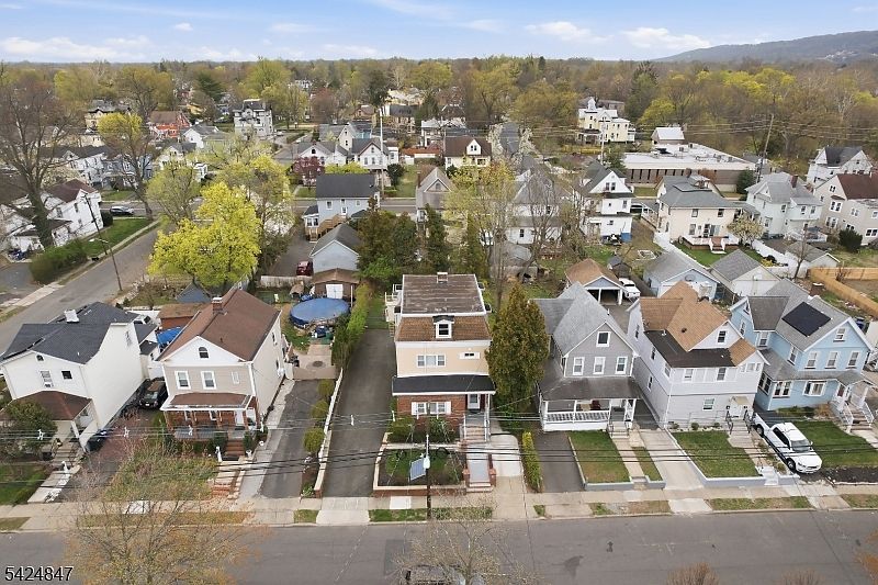 129 Duer St North Plainfield, NJ 07060 - Thumbnail 4