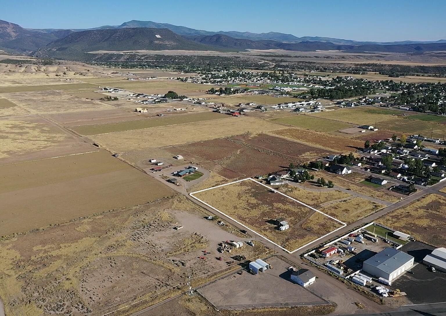 1120 N 100 E Beaver, UT 84713 - Thumbnail 4