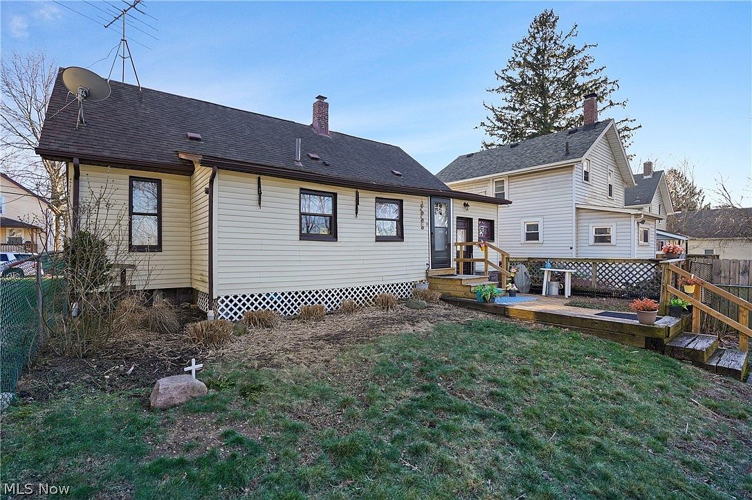 1237 McIntosh Ave Akron, OH 44314 - Thumbnail 4