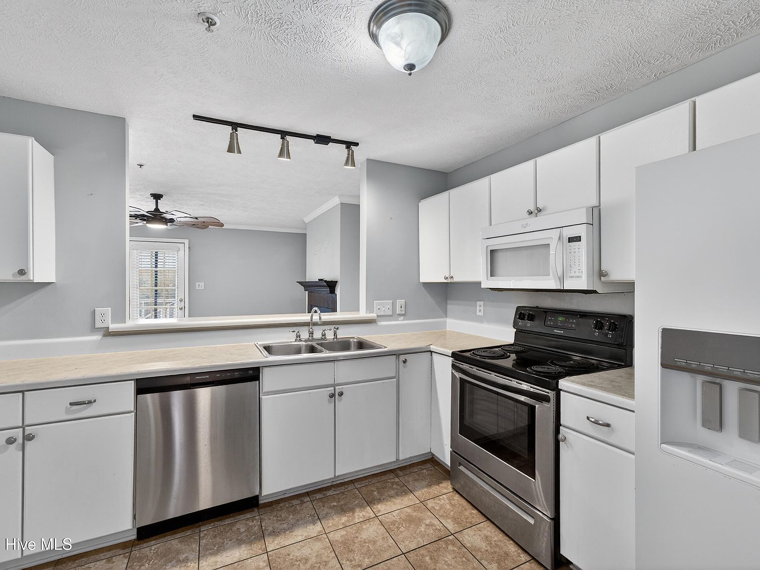 331 Bubble Creek Ct Unit 7 Fayetteville, NC 28311 - Thumbnail 4