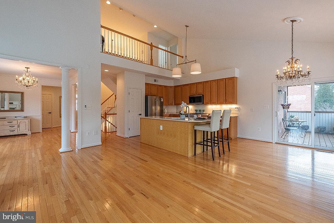 158 N View Cir Warrenton, VA 20186 - Thumbnail 4